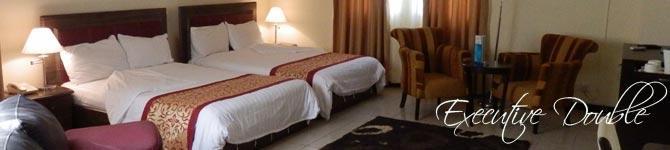 Blue Lodge Hotel Lagos Bagian luar foto